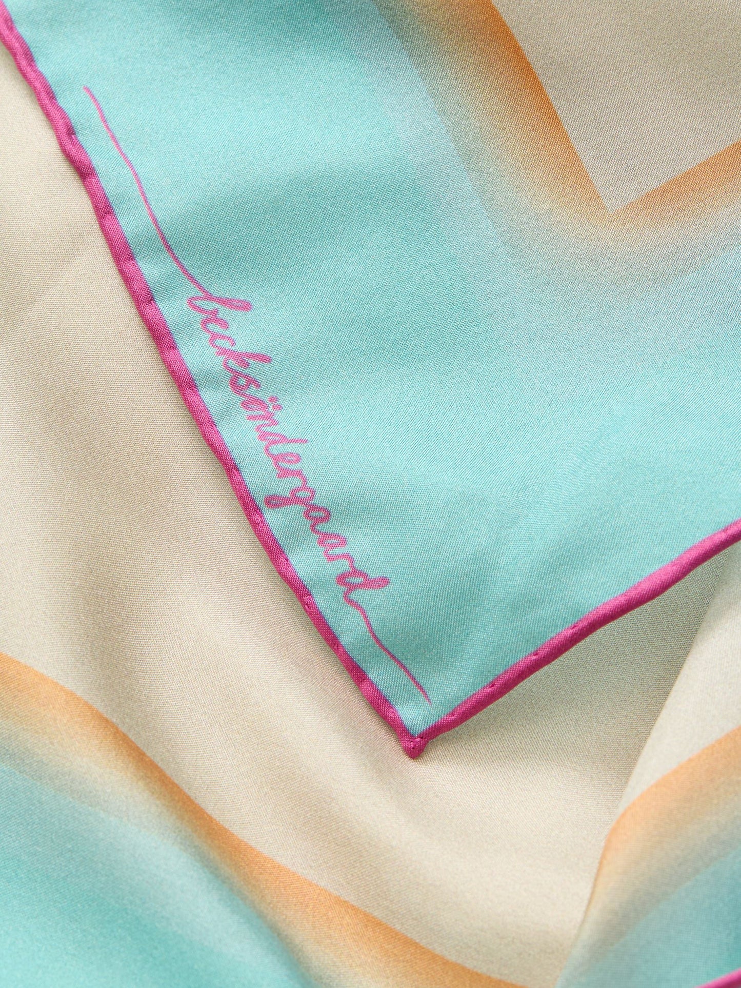 Blanco Sia Scarf OneSize Becksöndergaard.se
