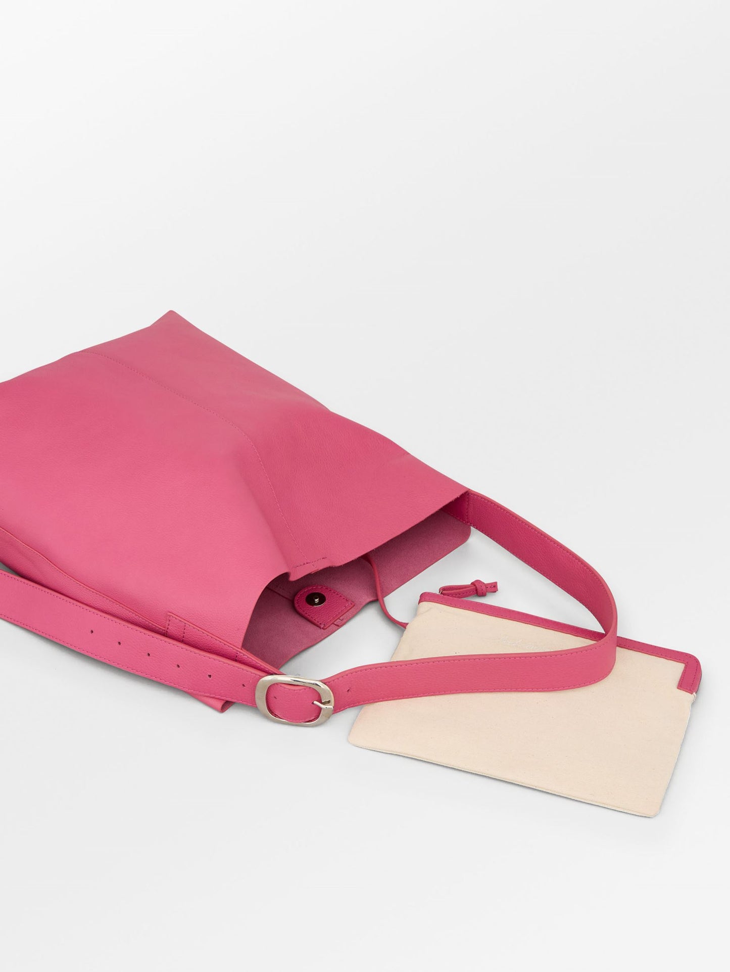 Grain Mae Buckle Bag OneSize Becksöndergaard.se