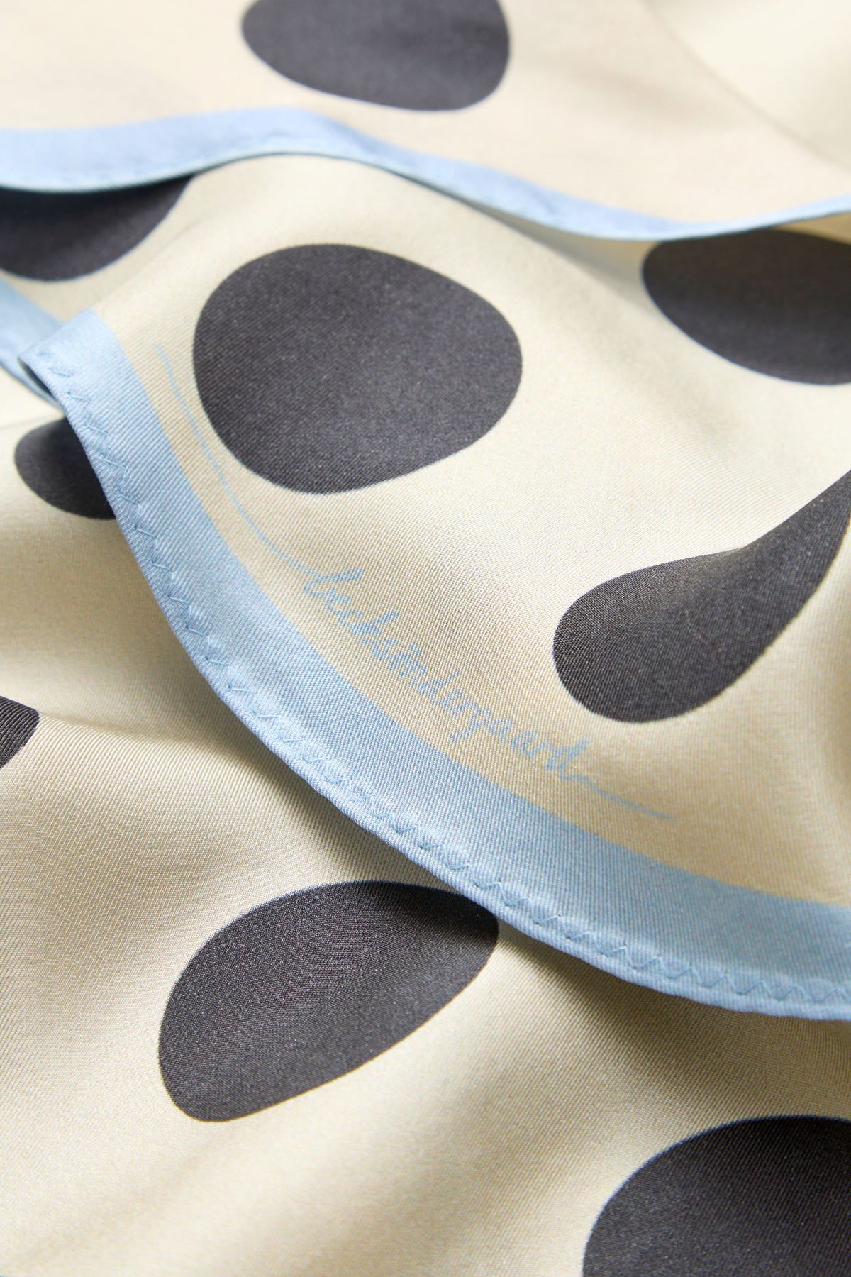 Maxi Polka Triangle Sia Scarf OneSize Becksöndergaard.se