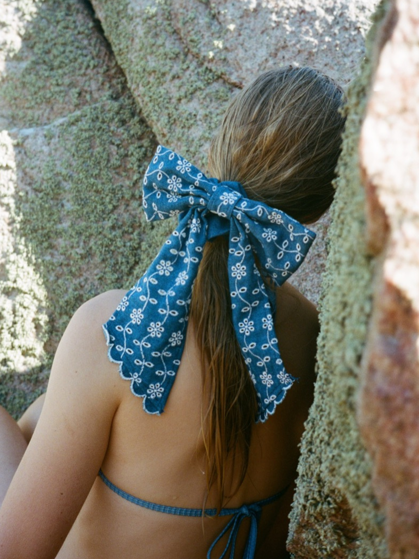 Angela Denim Bow Scrunchie OneSize Becksöndergaard.se
