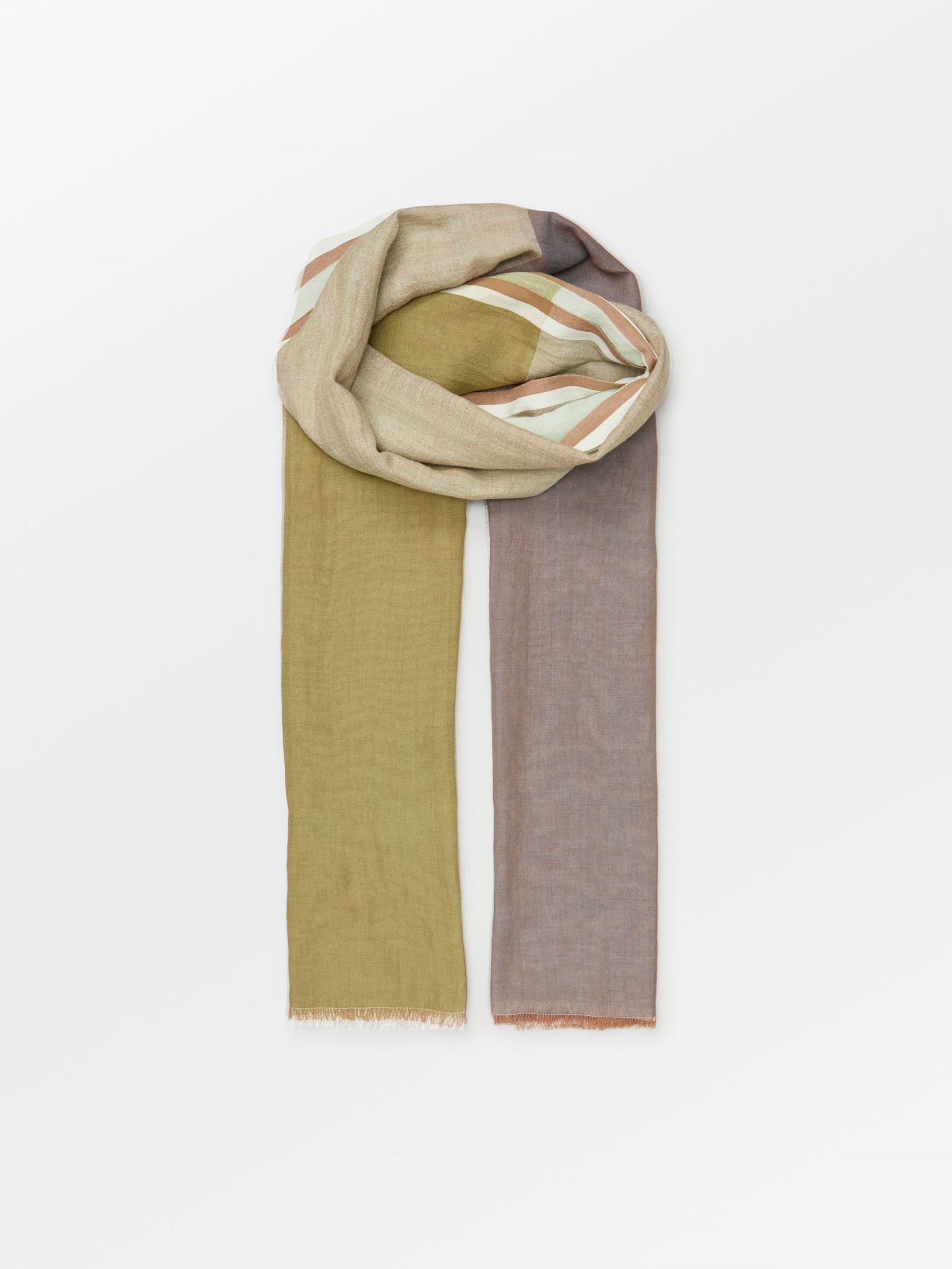 Kikko Cowea Scarf OneSize Becksöndergaard.se