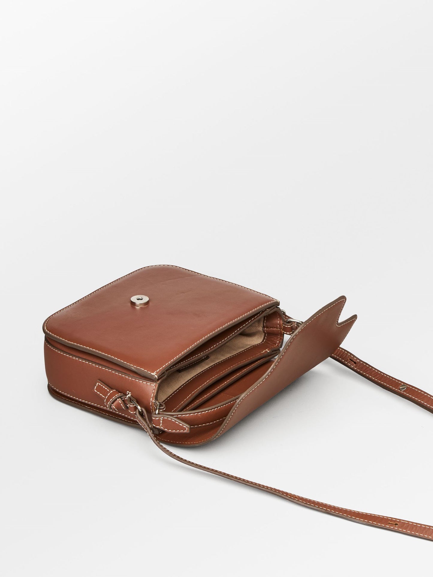 Glossy Iris Leather Crossbody Bag - Brown  OneSize Becksöndergaard.se