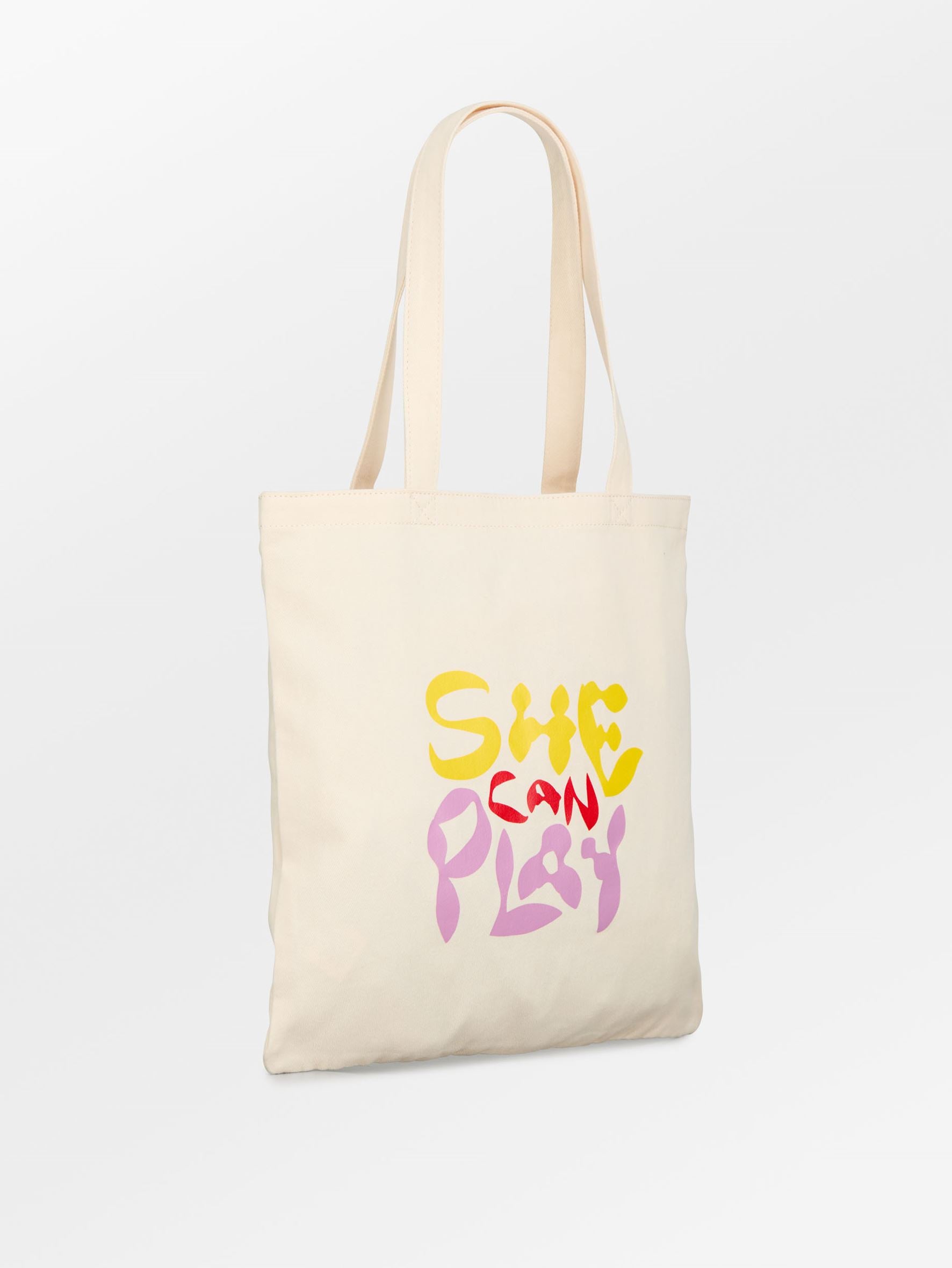 She Can Play Tote OneSize Becksöndergaard.se