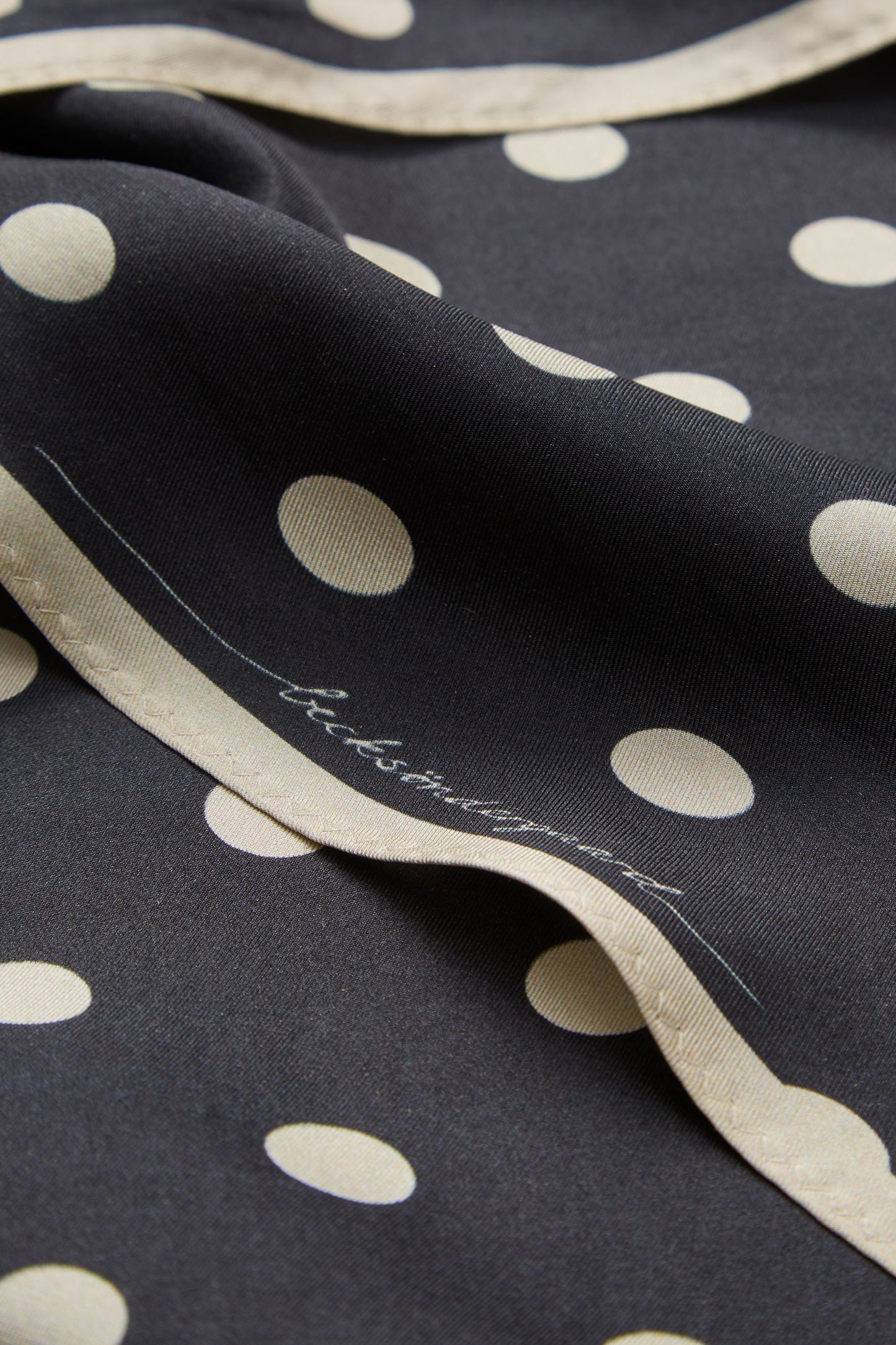 Polka Triangle Sia Scarf OneSize Becksöndergaard.se