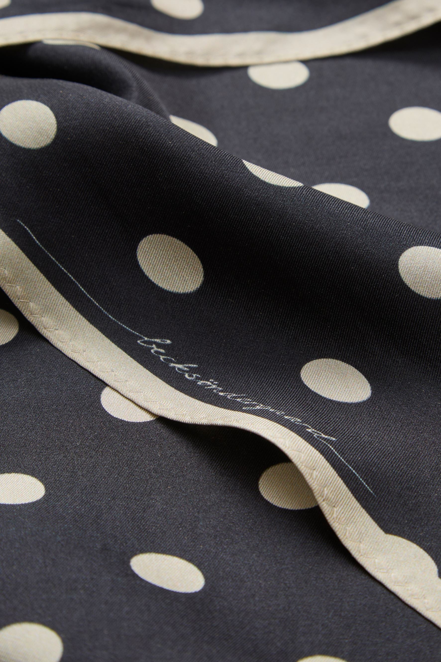 Polka Triangle Sia Scarf OneSize Becksöndergaard.se