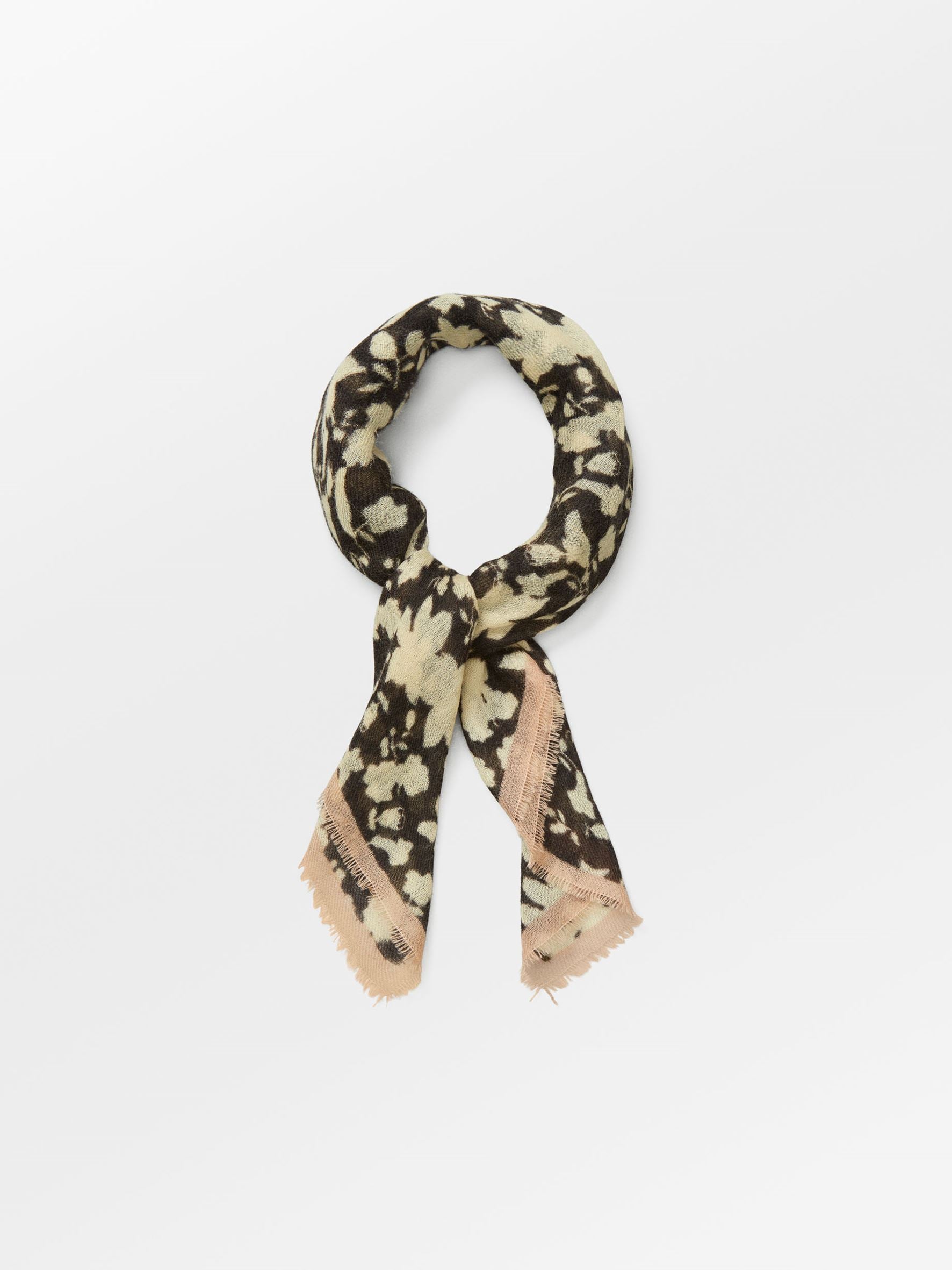 Wilda Wica Scarf OneSize Becksöndergaard.se