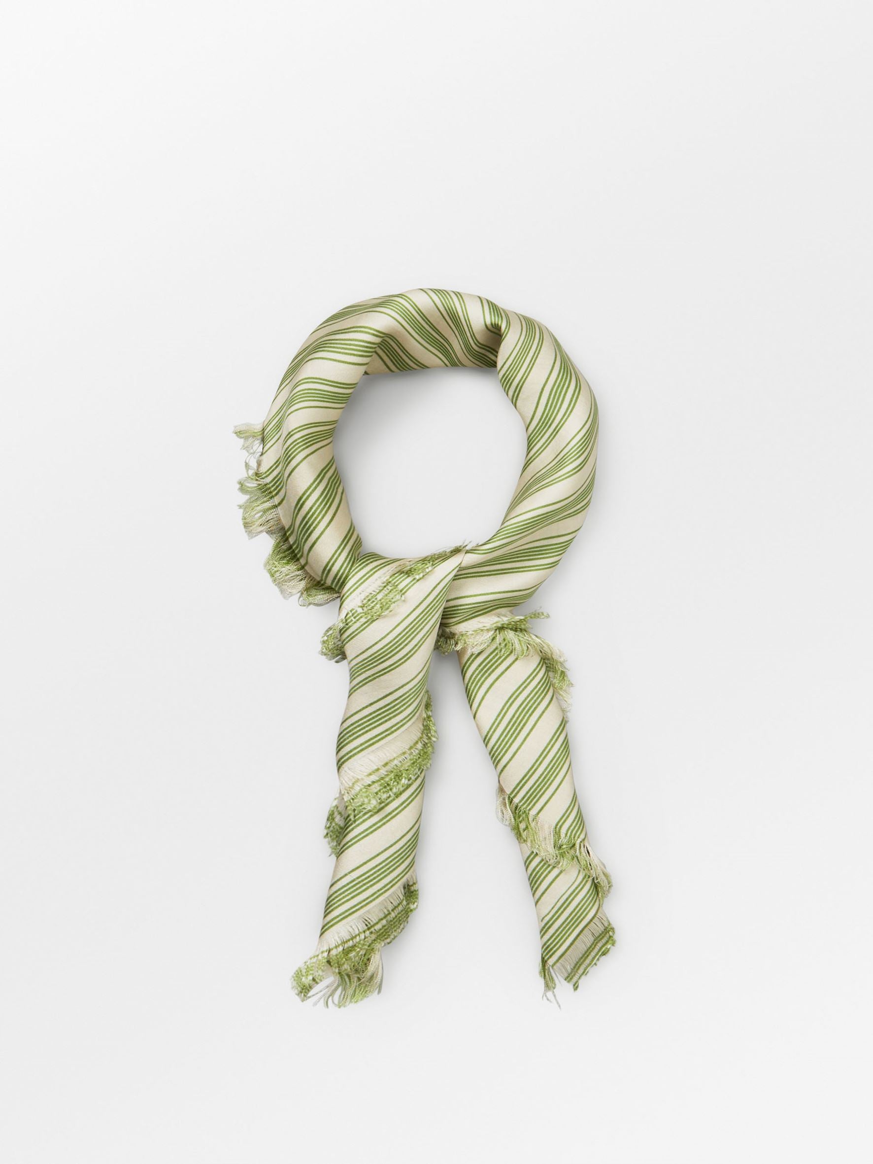 Strifilia Green Sia Scarf OneSize Becksöndergaard.se