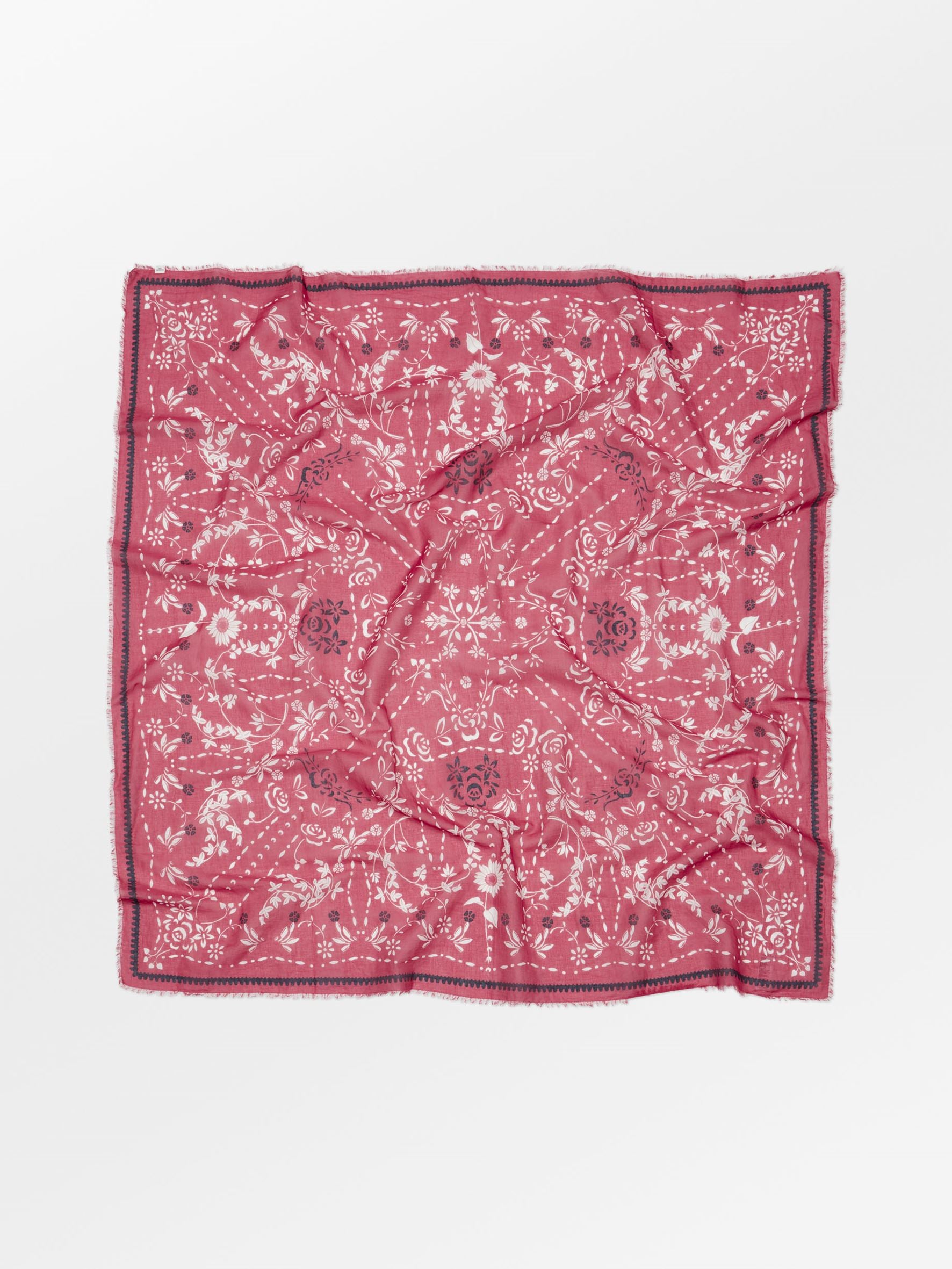Nassilia Corga Scarf OneSize Becksöndergaard.se