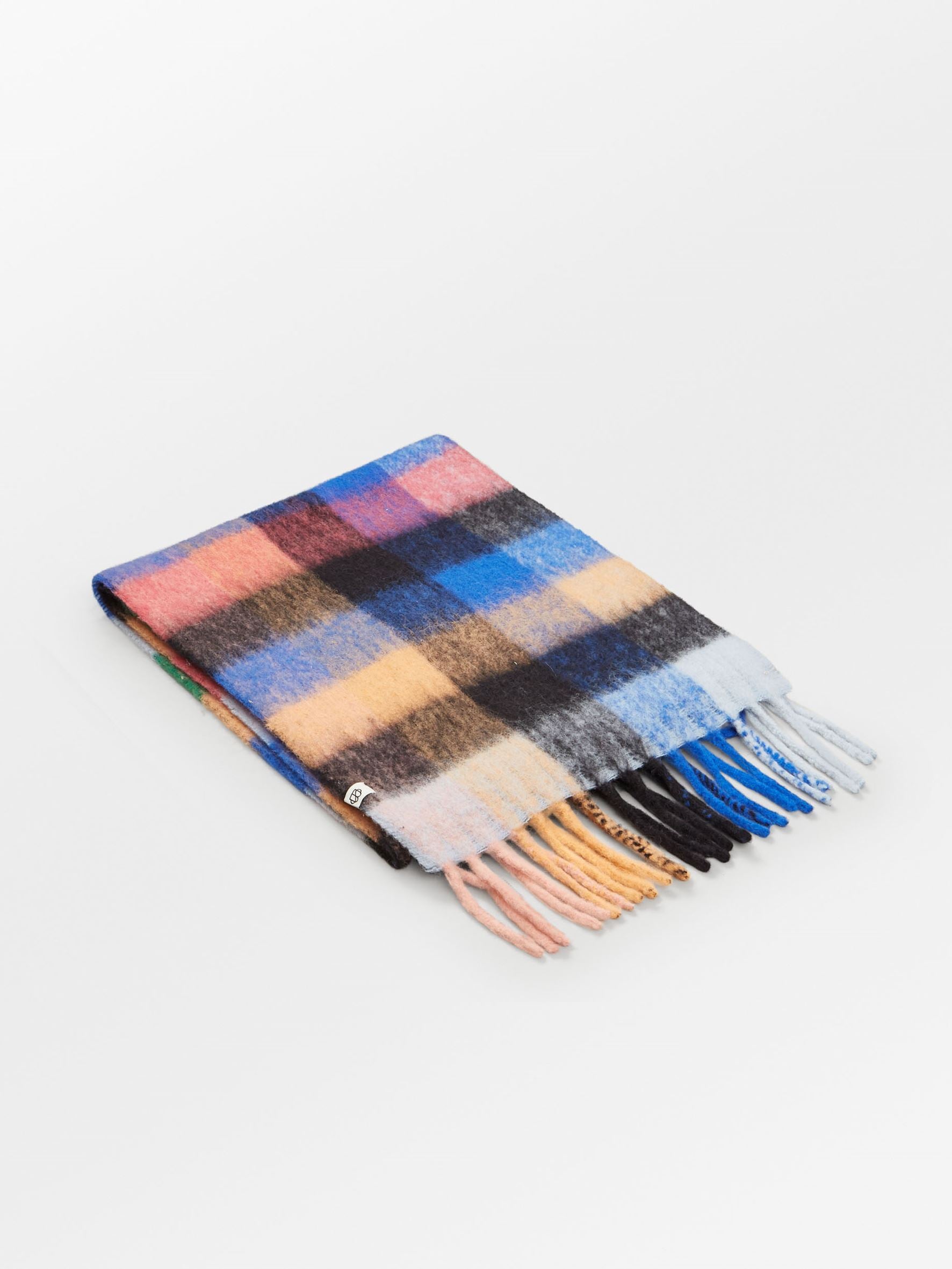 Check Anilopa Scarf OneSize Becksöndergaard.se