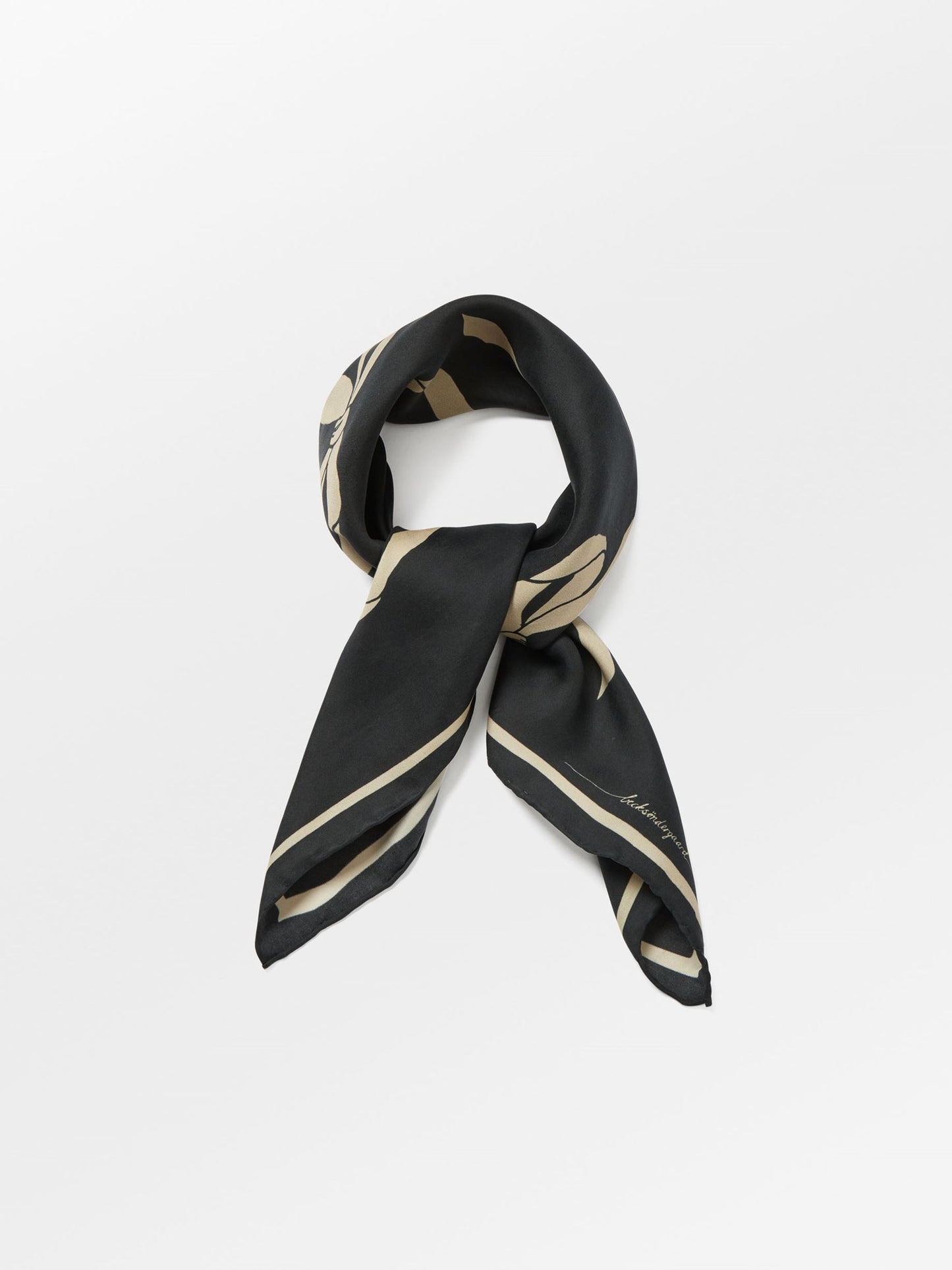 Bow Twill Sia Scarf OneSize Becksöndergaard.se