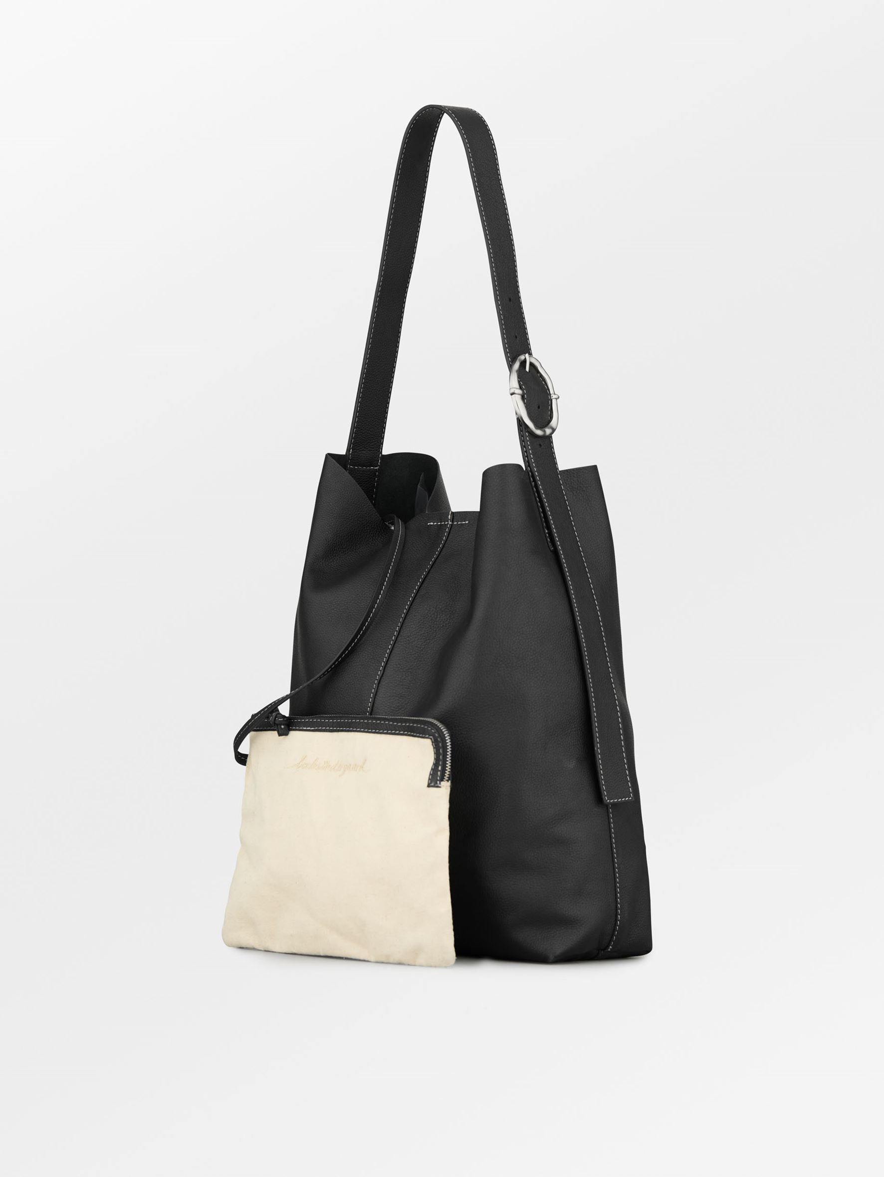 Grain Mae Buckle Bag OneSize Becksöndergaard.se