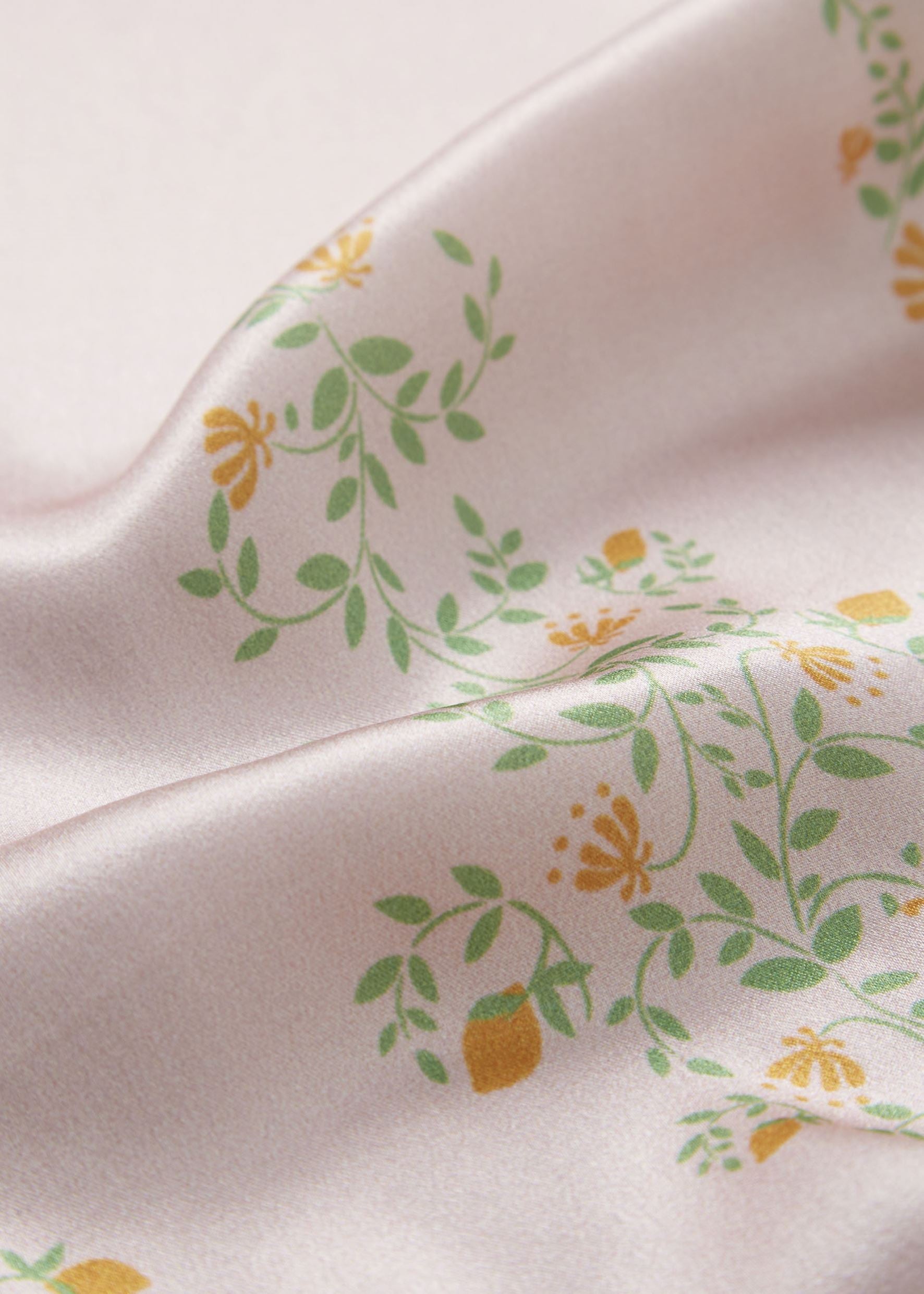 Valencia Diamond Scarf OneSize Becksöndergaard.se