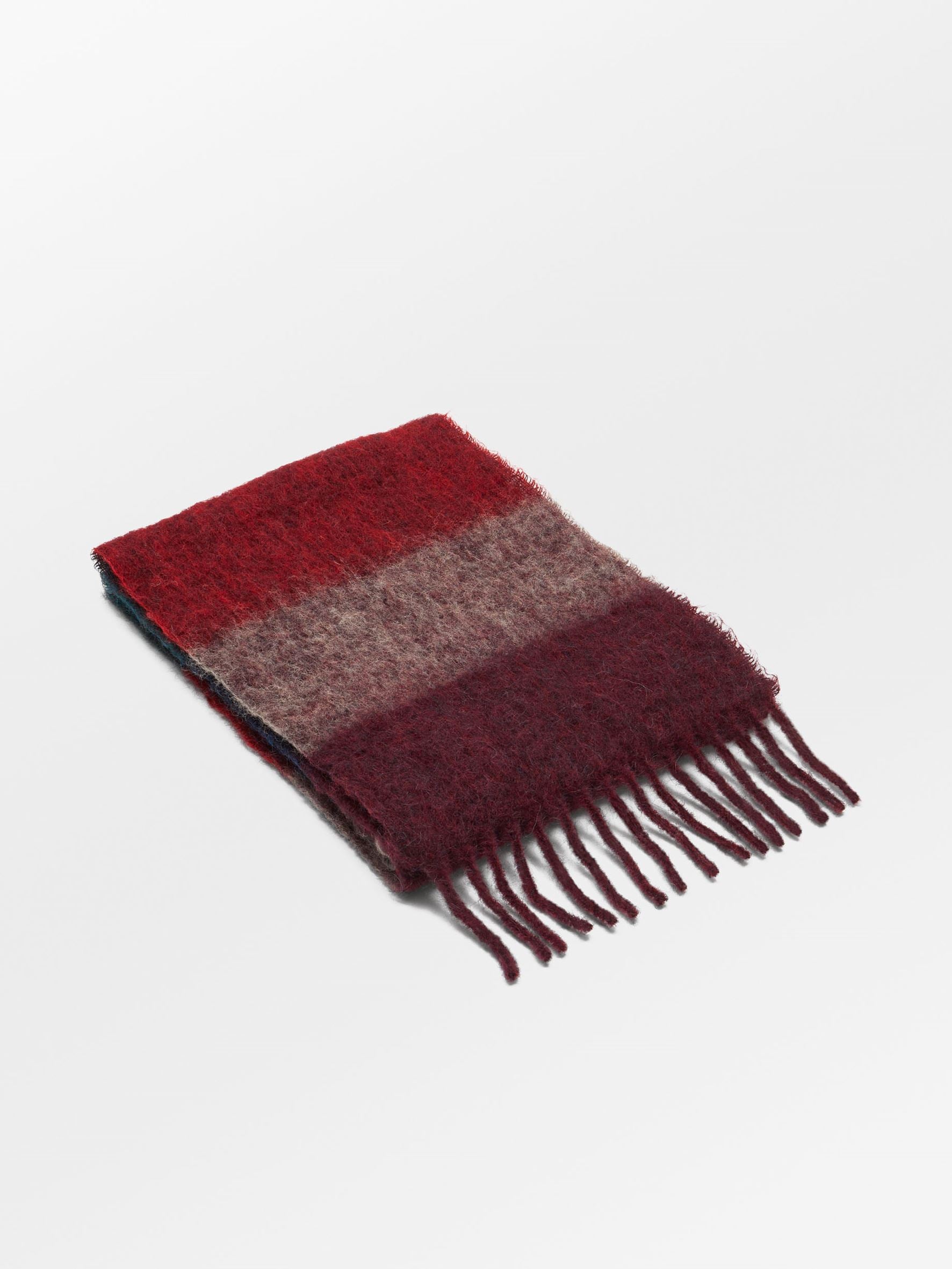 Strada Tilda M Scarf OneSize Becksöndergaard.se