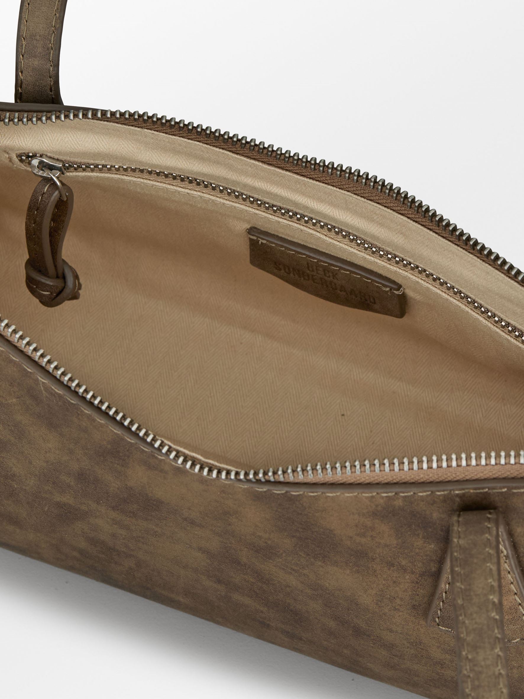 Worn Babette Bag OneSize Becksöndergaard.se