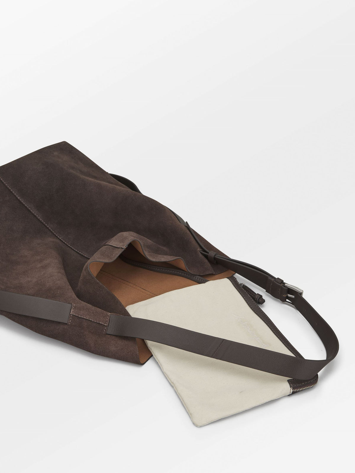 Becksöndergaard, Suede Mae Belted Bag - Chocolate Torte, onesize