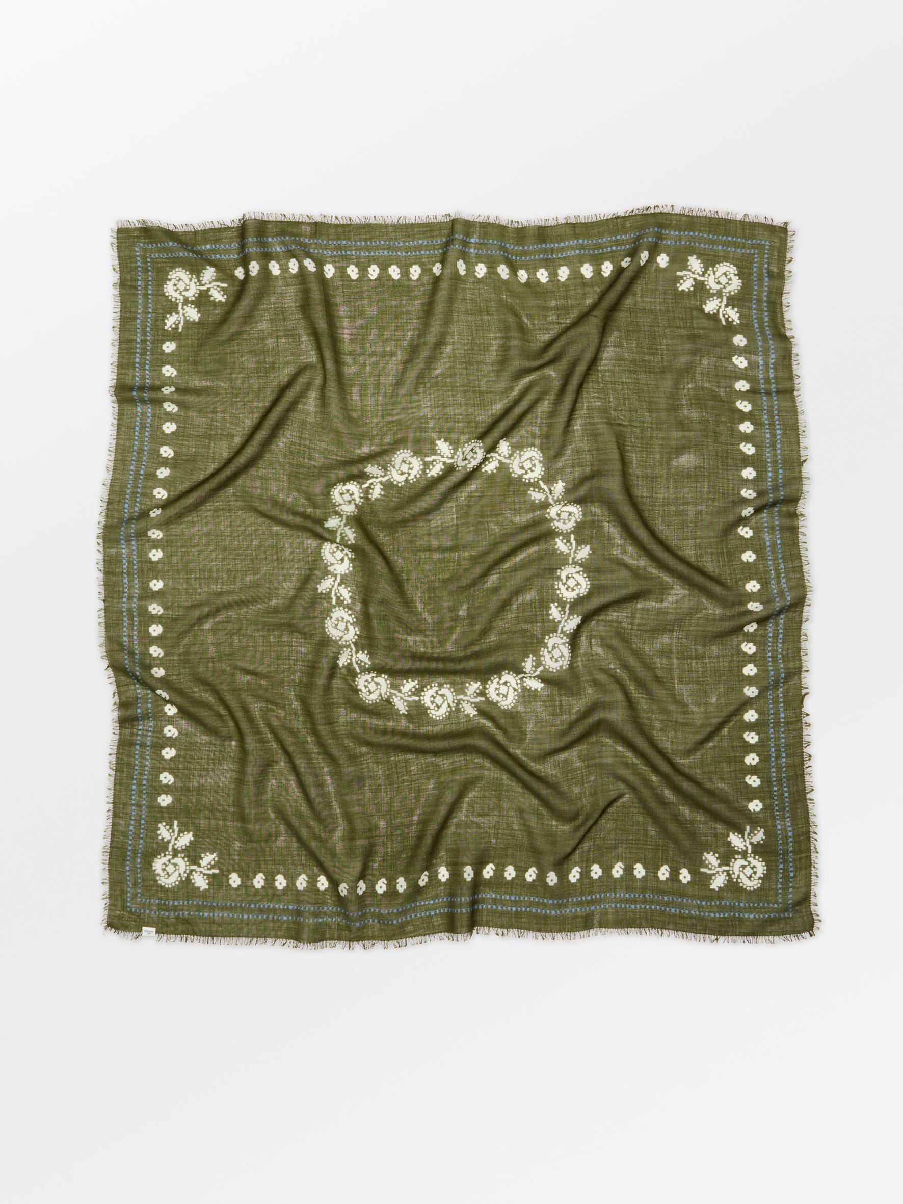 Bloom Siw Scarf OneSize Becksöndergaard.se