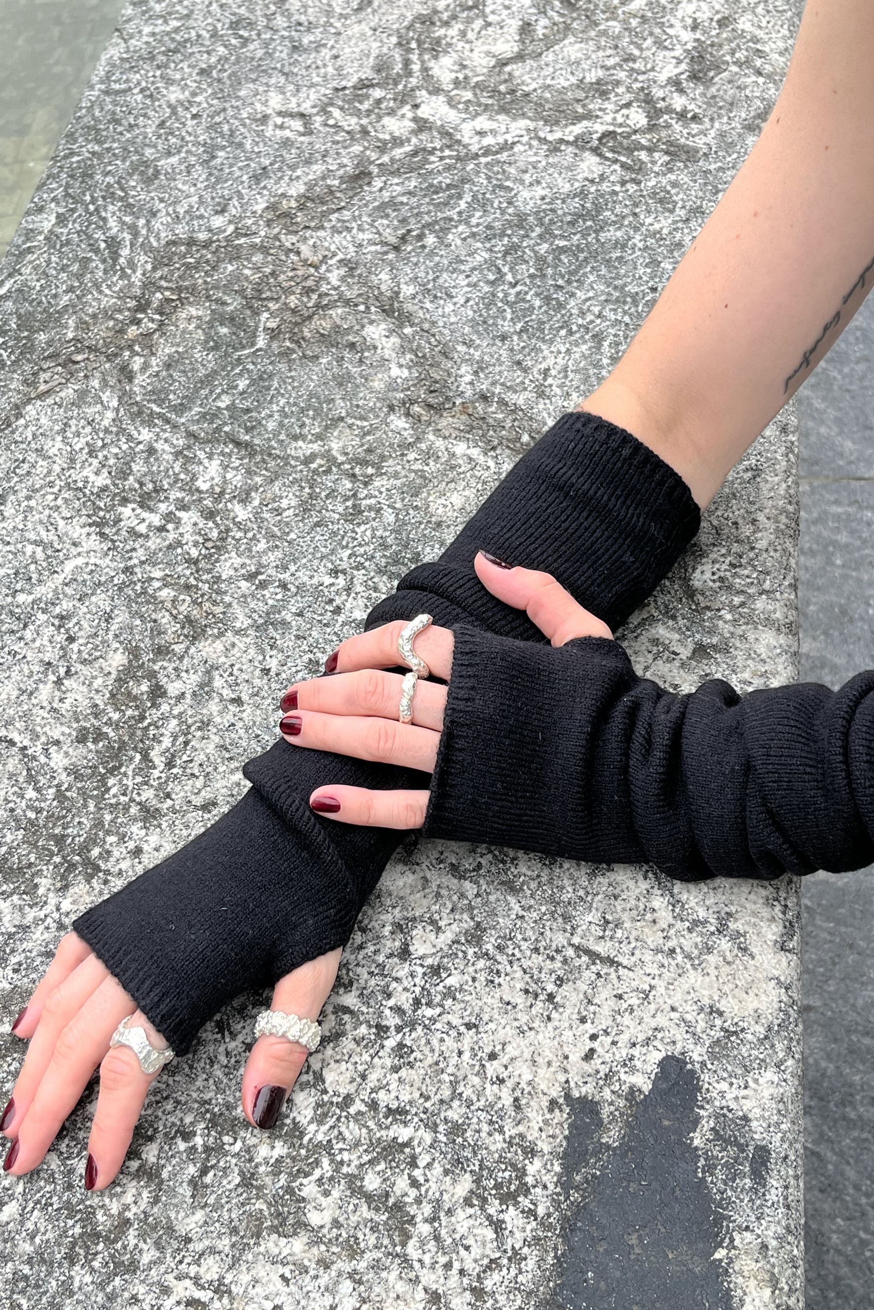 Woona Arm Warmer OneSize Becksöndergaard.se