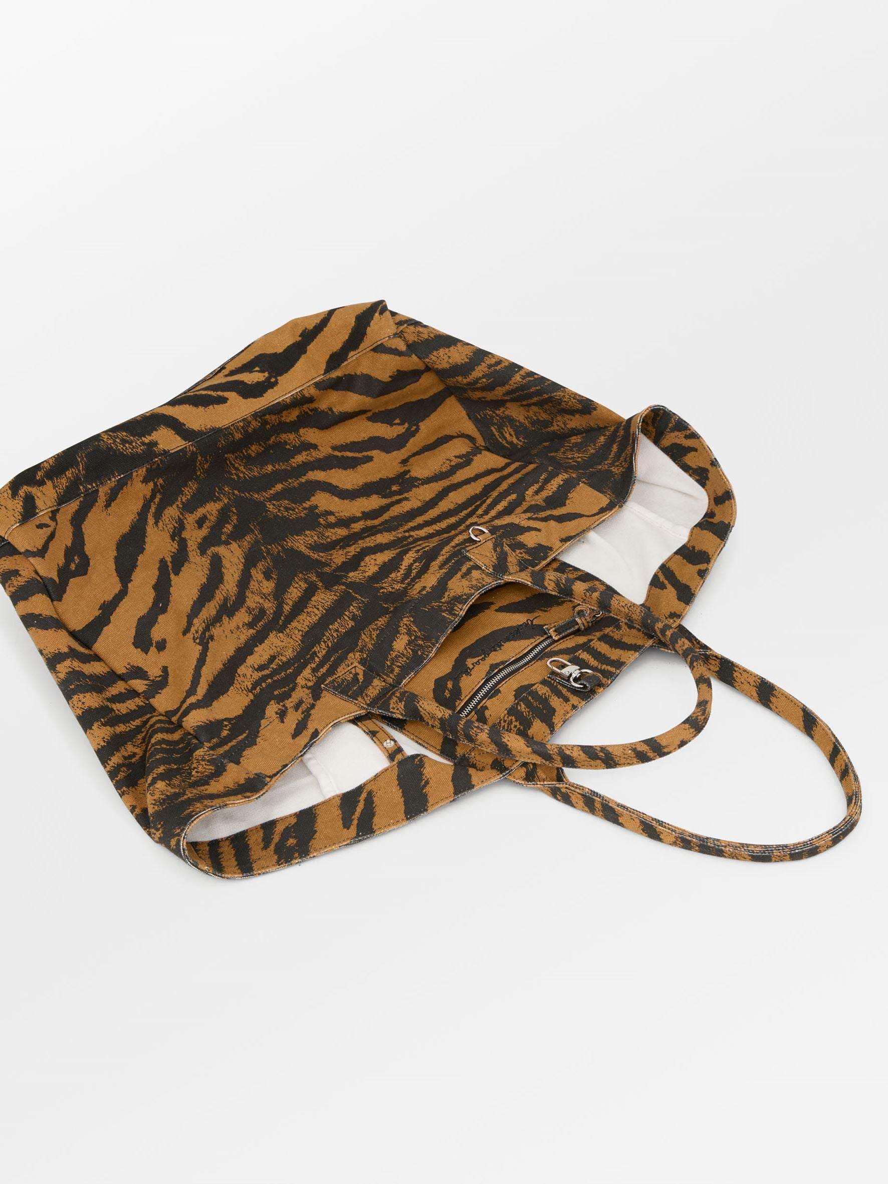 Tigarea Canvas Camila Bag OneSize Becksöndergaard.se