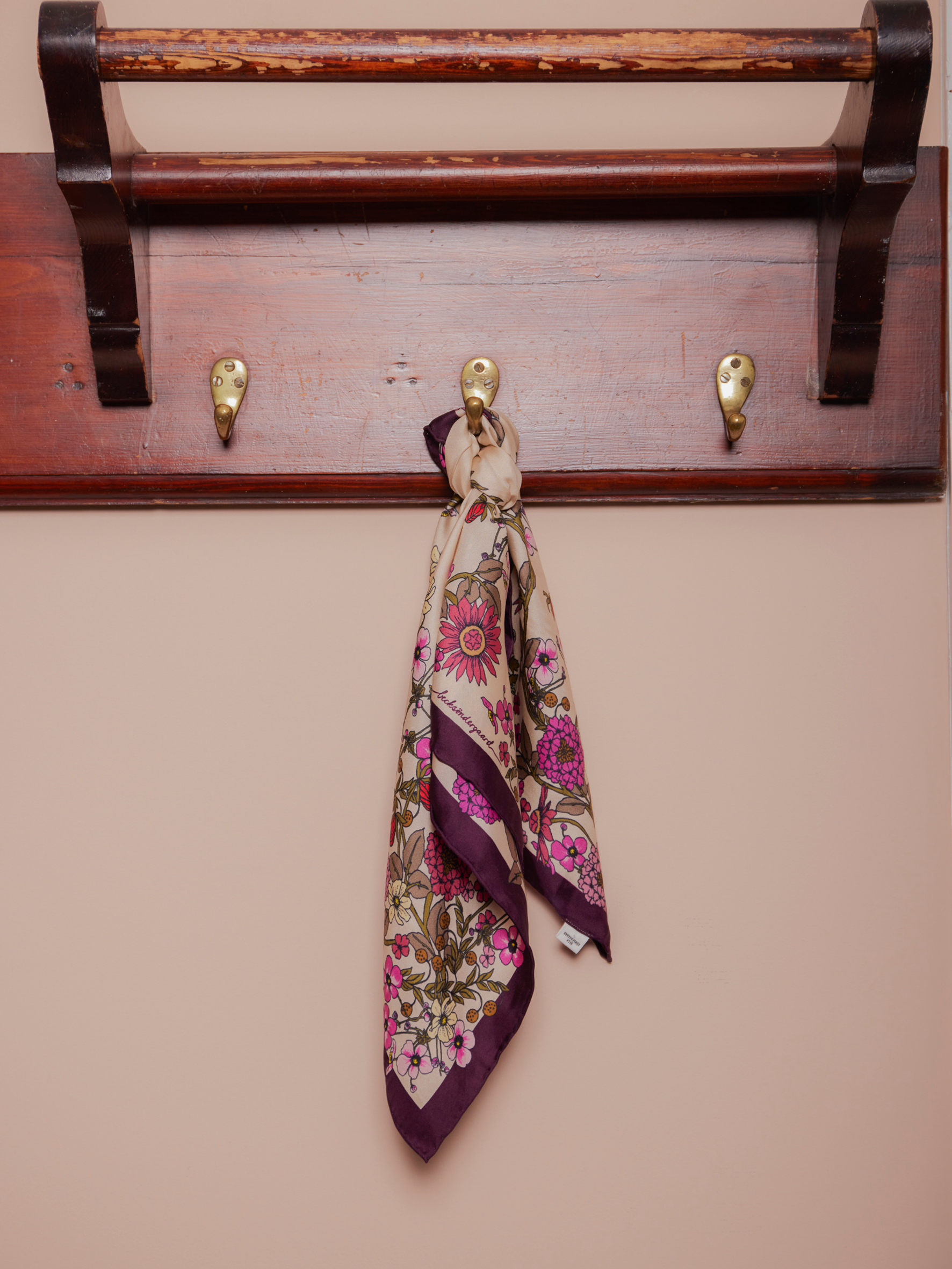 Elyfiora Sia Scarf OneSize Becksöndergaard.se