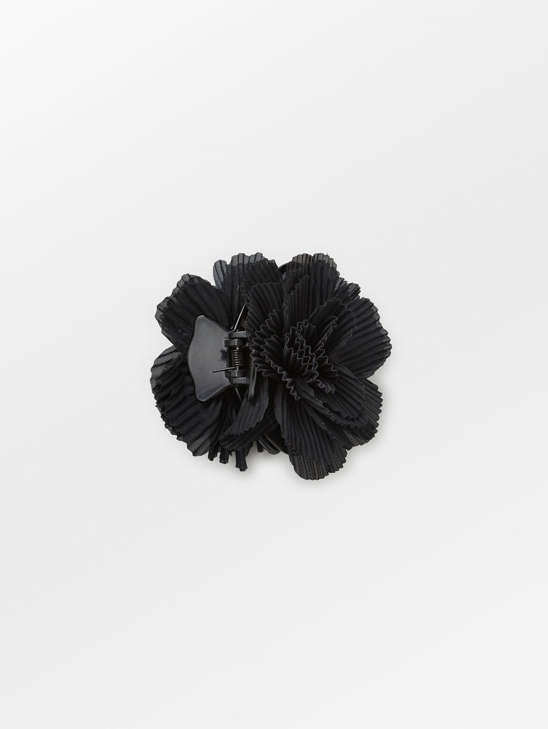 Plissé Flower Hair Claw - Black  OneSize Becksöndergaard.se